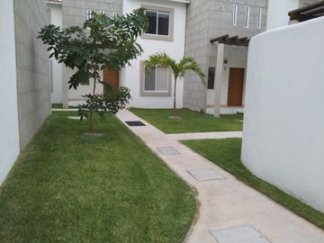 Casa en venta. condo de 6 casas, CENTRICA NUEVA, Cuernavaca