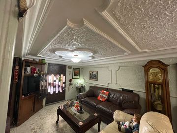 CASA EN VENTA EN BOSQUES DE ECATEPEC, ECATEPEC DE MORELOS