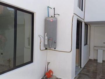 Vendo casa en fraccionamiento valle del angel cerca galerías serdán, BINE y CAPU