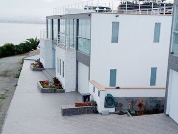 VIVE LA EXPERIENCIA DE TU CASA FRENTE AL MAR – UN PARAÍSO DE LUJO, ANCÓN (8) 🌊✨