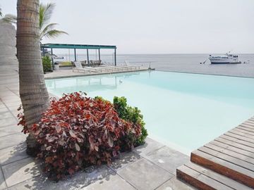 VIVE LA EXPERIENCIA DE TU CASA FRENTE AL MAR – UN PARAÍSO DE LUJO, ANCÓN (8) 🌊✨