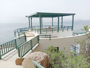 VIVE LA EXPERIENCIA DE TU CASA FRENTE AL MAR – UN PARAÍSO DE LUJO, ANCÓN (8) 🌊✨