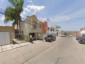 CASA EN VENTA EN PEÑA LA PIEDAD DE RECUPERACIÓN BANCARIA