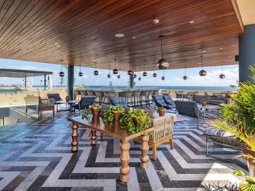 Departamento de 2 Recamaras en Venta en Singular Joy en Playa del Carmen