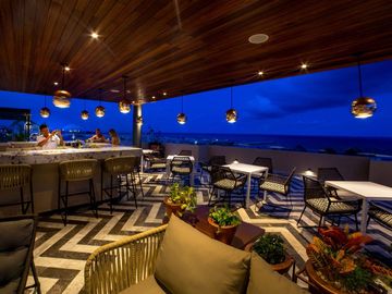 Departamento de 2 Recamaras en Venta en Singular Joy en Playa del Carmen
