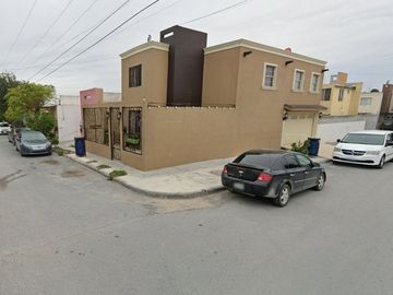 Casa En Venta, Col. Los fresnos, Reynosa Tamaulipas, Remate Bancario
