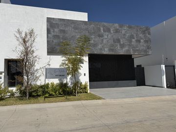 CASA EN VENTA LOMAS DEL MOLINO