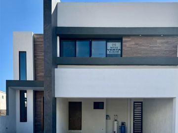 Casa en venta fraccionamiento Bosque Real $6,600,000.