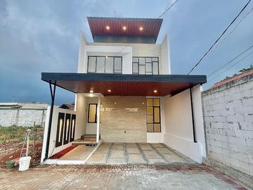 Rumah Dijual Ready Baru 2 Lantai Murah Dekat Stasiun LRT Jatimulya Bekasi Timur Nego