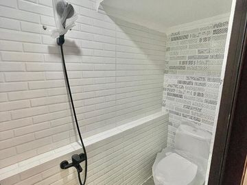 Rumah Dijual Ready Baru 2 Lantai Murah Dekat Stasiun LRT Jatimulya Bekasi Timur Nego