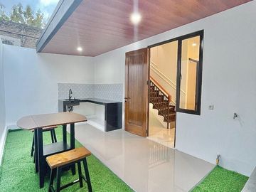 Rumah Dijual Ready Baru 2 Lantai Murah Dekat Stasiun LRT Jatimulya Bekasi Timur Nego