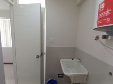 Triplex de estreno con piscina en Punta Hermosa – ¡Vive frente a parque!