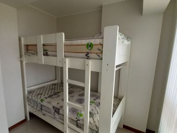 Triplex de estreno con piscina en Punta Hermosa – ¡Vive frente a parque!