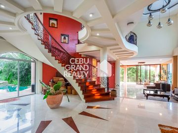 Exquisite Home with Grand Features and Outdoor Bliss in Maria Luisa Park
