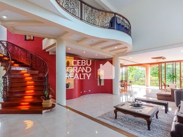 Exquisite Home with Grand Features and Outdoor Bliss in Maria Luisa Park