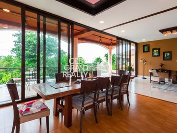 Exquisite Home with Grand Features and Outdoor Bliss in Maria Luisa Park