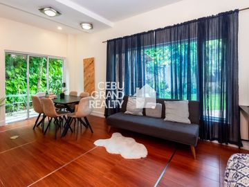Exquisite Home with Grand Features and Outdoor Bliss in Maria Luisa Park