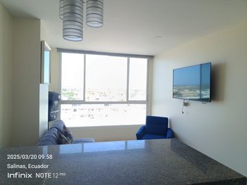 VENDO DEPARTAMENTO EN EDIFICIO  CAMBORIU SUITES ,SALINAS, SANTA ELENA