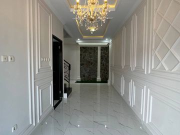For Sale Houses in an American Classic Cluster in Jagakarsa, South Jakarta