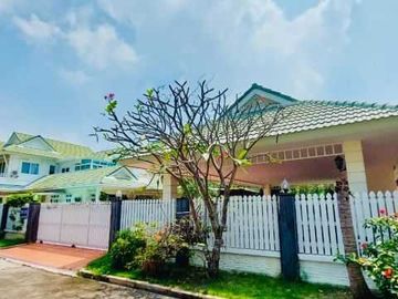 Single house for sale, Casaluna Paradiso, Chonburi, near CentralPlaza Chonburi