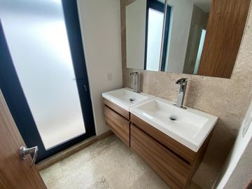 CASA EN VENTA EN ZAKIA