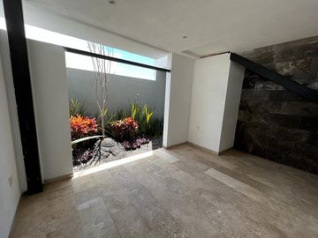 CASA EN VENTA EN ZAKIA
