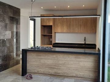 CASA EN VENTA EN ZAKIA