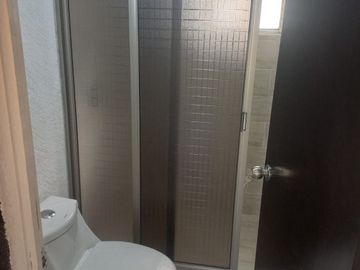 VENTA de DEPARTAMENTO REMODELADO EN EL OLIMPO EN TOLUCA, POR PILARES Y TECNOLOGICO