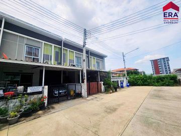 Townhome for sale, Prapatsorn Village Grand Ville (Amata-Don Hua Lo)