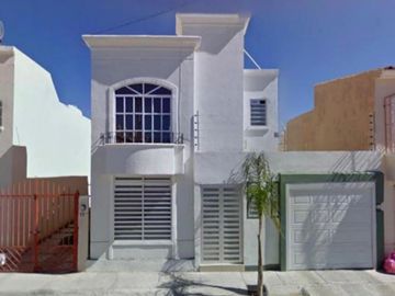 HERMOSA CASA EN VENTA EN FRESNILLO