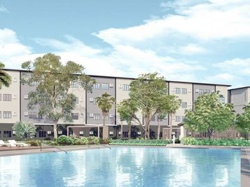 CALM RESIDENCES NEAR SLEX AND ENCHANTED KINGDOM