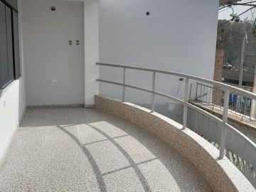 ALQUILER DEPARTAMENTO CHOSICA COOP. PABLO PATRON 2DO PISO S/COCHERA