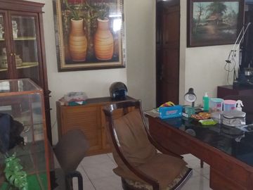 Rumah Lingkungan Ekspatriat Pejabat Area Jati Padang, 90 Meter Ke Jatipadang Raya, Bisa Beli 30 Persen Tanahnya
