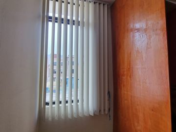 VENDO AMPLIA CASA EN CARABAYLLO