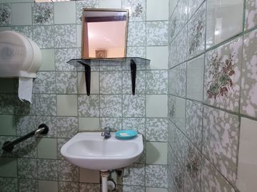 VENDO AMPLIA CASA EN CARABAYLLO