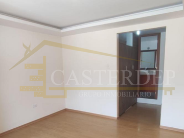 Venta de casa Independiente en San Antonio de Pichincha, Mitad del Mundo