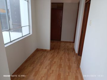 Amplio Departamento Duplex (Independiente) En Jlbyr