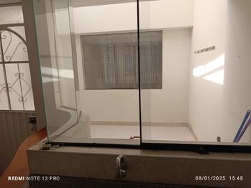 Amplio Departamento Duplex (Independiente) En Jlbyr