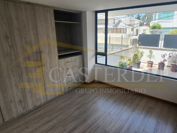 Venta de departamento en Urb. El Condado