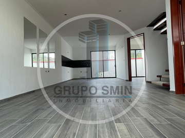 CASA EN VENTA EN SOLARES BANTHI SAN JUAN DEL RÍO
