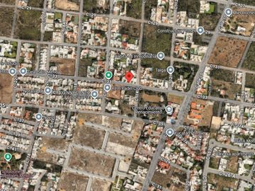 Hermosa y amplia casa en remate en Montebello, Mérida!