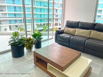 Venta de Condominio con Vista al Mar y Terraza en Nuevo Vallarta.