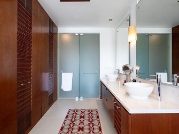 En Venta: Condominio Frente al Mar de 2 Habitaciones en Nuevo Vallarta.