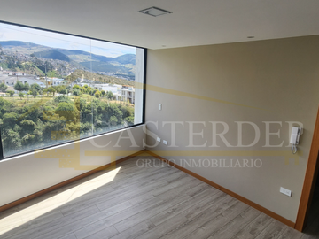 Venta de departamento 3 dormitorios en Urb. El Condado
