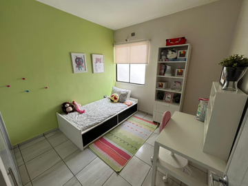 VENDO CASAS EN CONJUNTO HABITACIONAL EN EXCELENTE UBICACION