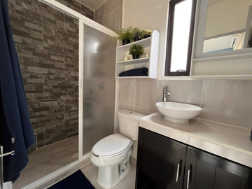 VENDO CASA EN CONJUNTO RESIDENCIAL PRIVADO CON EXCELENTE UBICACIÓN A 15 MINUTOS DEL CENTRO DE VERACRUZ.