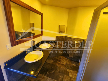 VENDO CAVERNA SIGSI HUAYCO EN BAÑOS DE AGUA SANTA, TUNGURAHUA