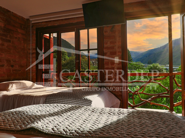 VENDO CAVERNA SIGSI HUAYCO EN BAÑOS DE AGUA SANTA, TUNGURAHUA
