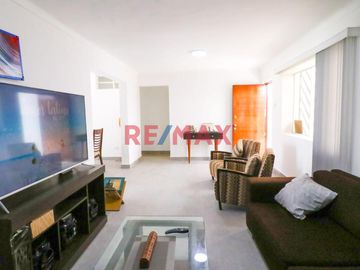 Venta Casa De Playa En Punta Negra