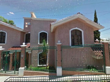 VENTA DE CASA EN COL CENTRO GUADALUPE ZACATECAS